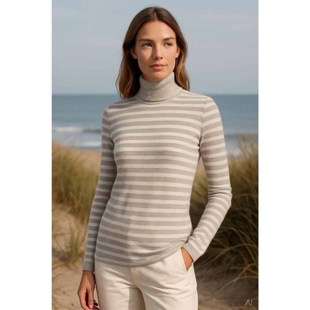 Qi Cashmere Striped Ultra soft Turtleneck Quiet Lux Med Flawed‎